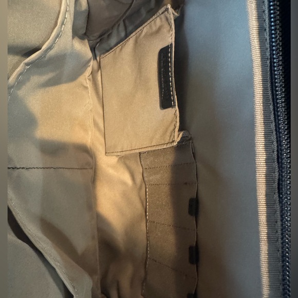 Briggs & Riley Navy/Black Large Cargo Backpack Lifetime Guarantee | NWOT - Picture 10 of 16